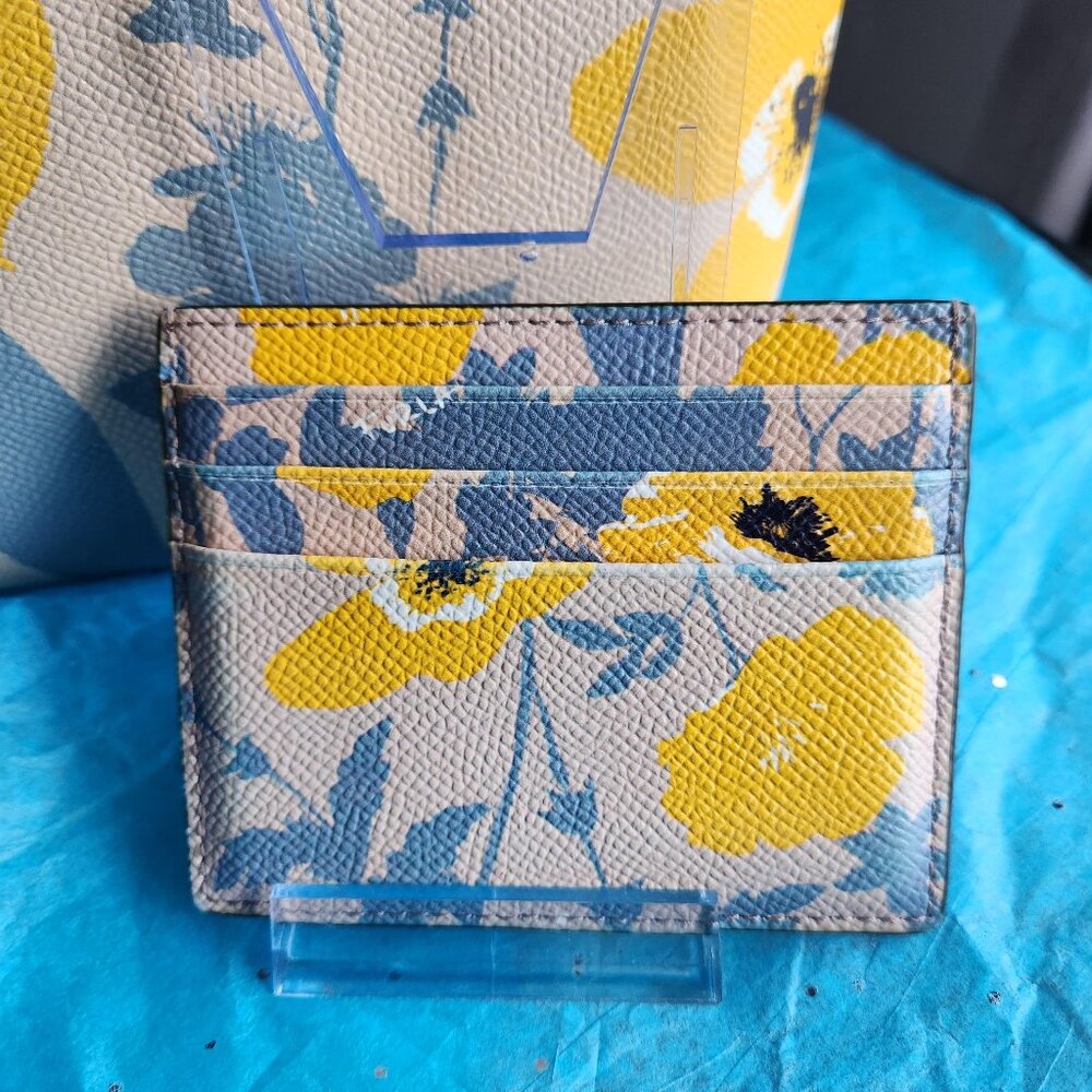 Furla Floral Yellow and Gray Print Leather Tote and card holder 3pc set - Picture 8 of 11